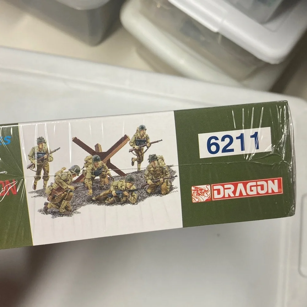 Dragon 1/35 WWII D-Day figure kit, new sealed, U.S. 29th Infantry Division Omaha